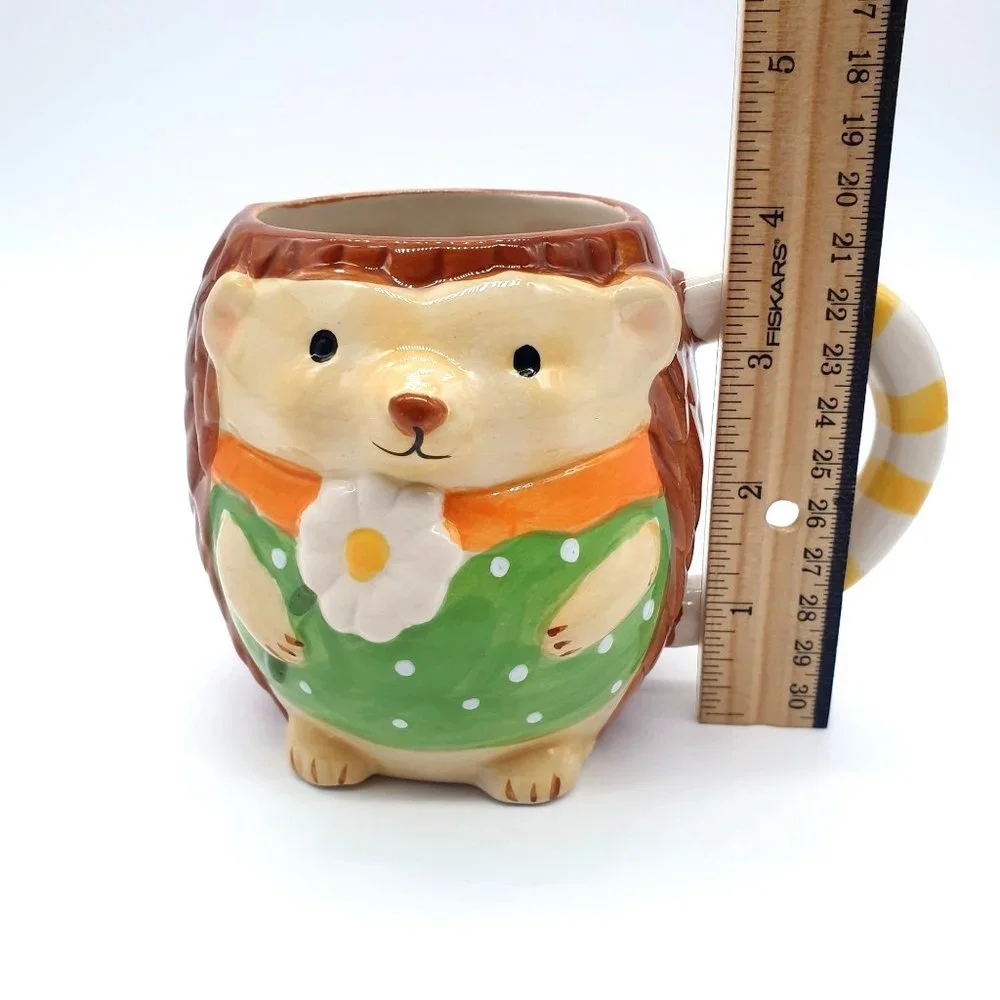 Pier One 1 Imports Hedgehog Collectable Coffee Tea Mug Hand Painted Display